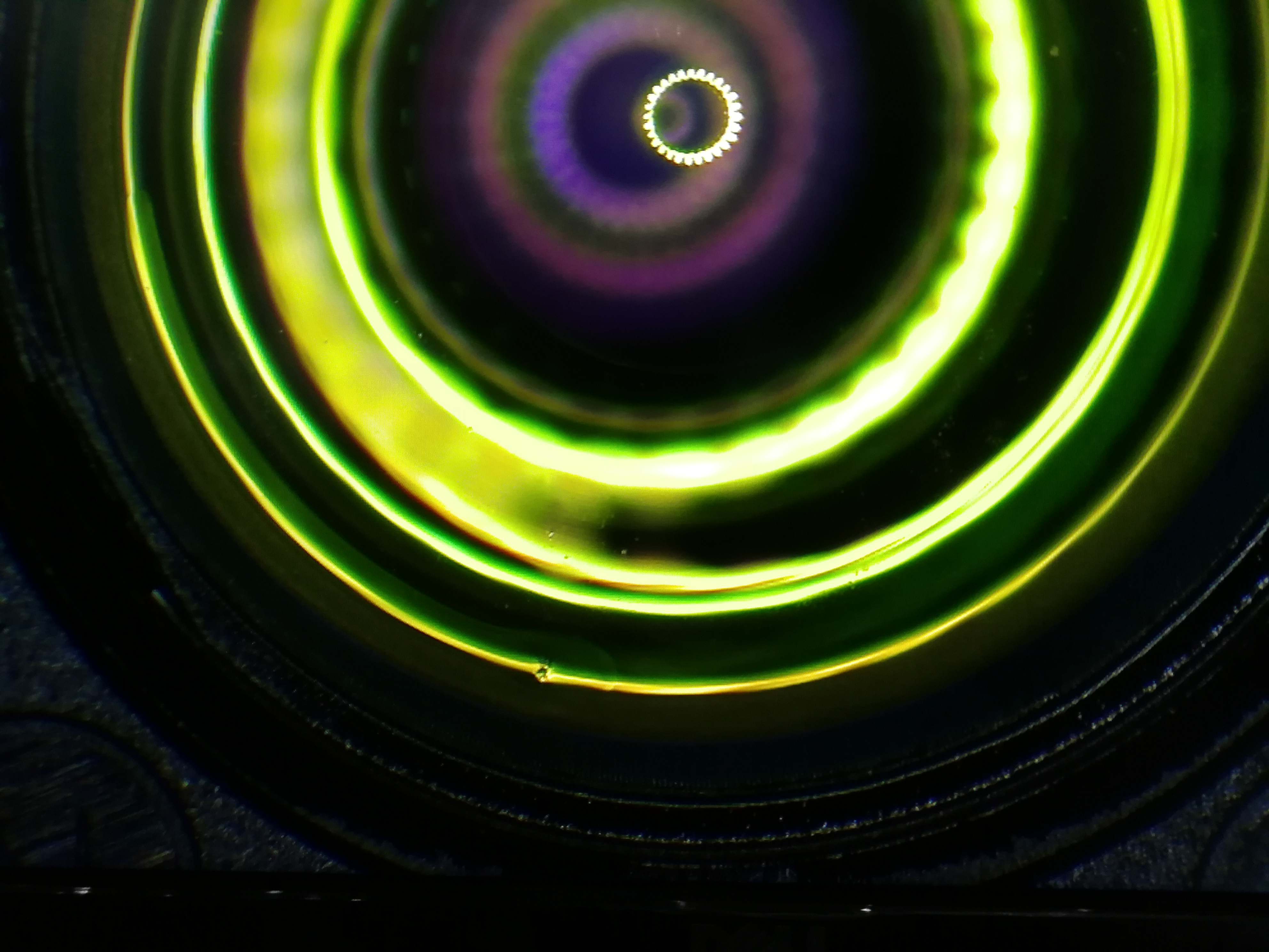 表面觀察--劃痕--瑕疵--異物--臟點(diǎn)--溢膠--紅外鏡片3